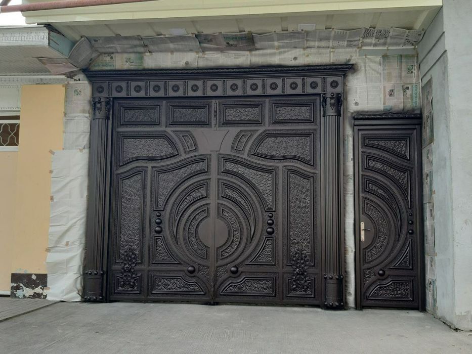 Покраска и реставрации ворот Darvoza boyash. Дарвоза боящ хизмати