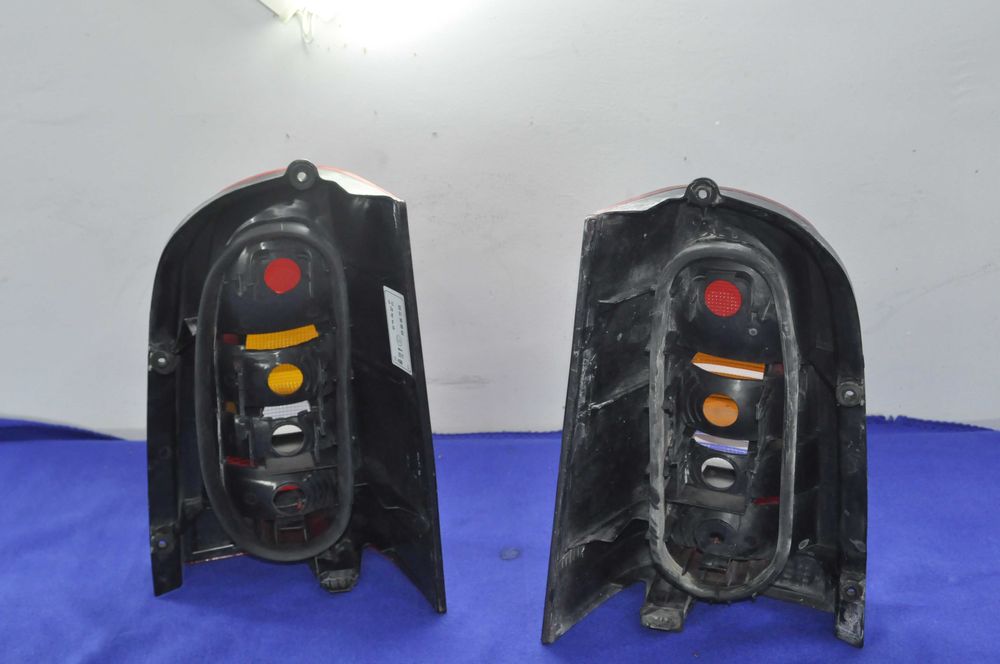 Фонари задние на Mercedes Vito. Кузов W638.