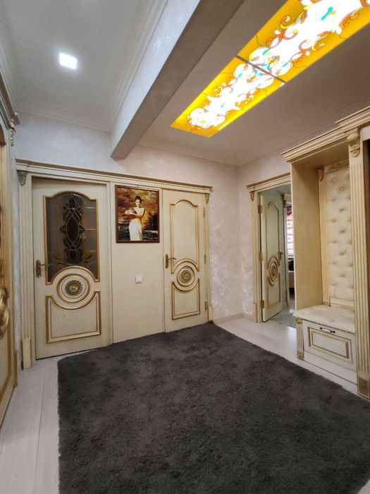 Продам квартиру на Паркентском 4/5/9 100м2