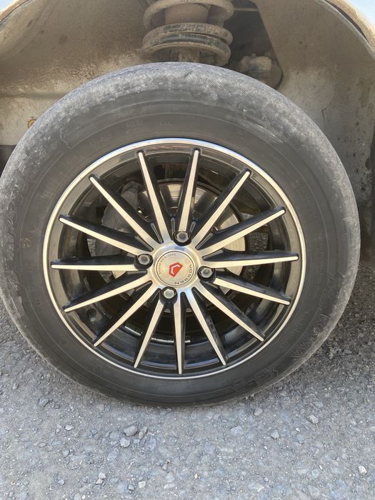 Продаю диски vossen R14 4x98