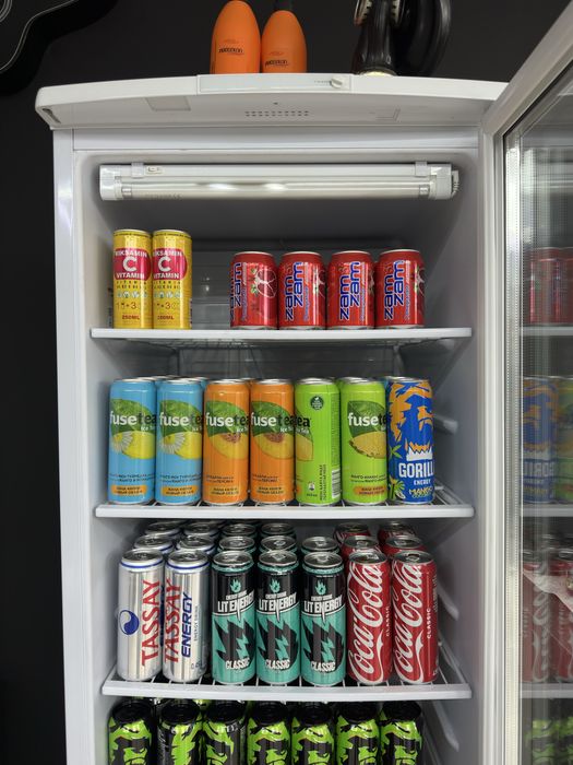 Витринный холодильник