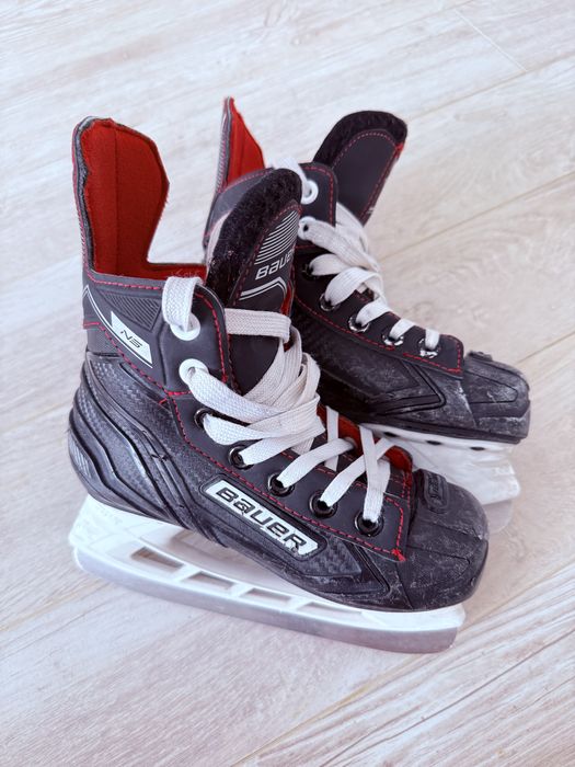 Коньки хоккейные BAUER
