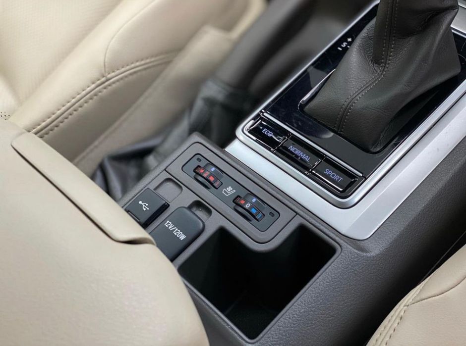 Land Cruiser Prado 150.