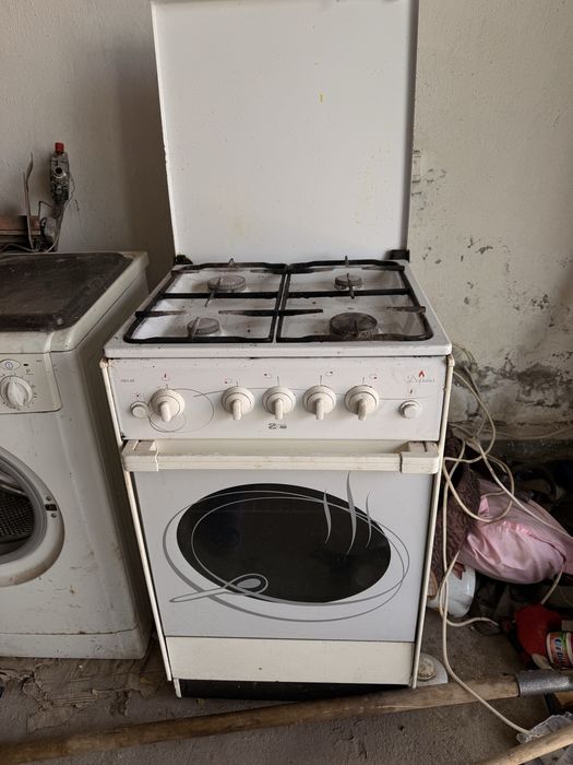 Продаётся газовая плита