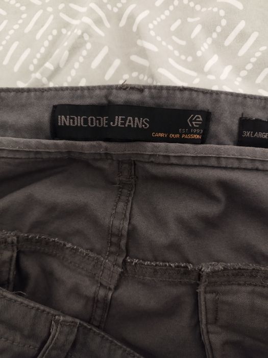Pantaloni scurți originali