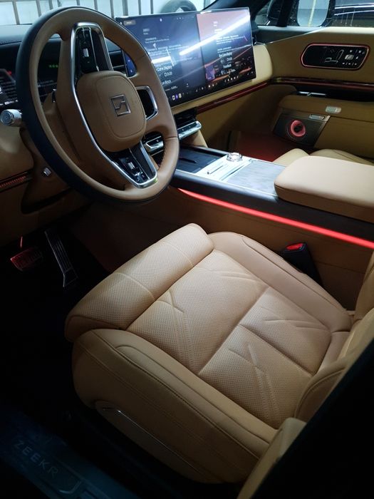 Zeekr 9x. Ultra. Full. 70 кВт·ч