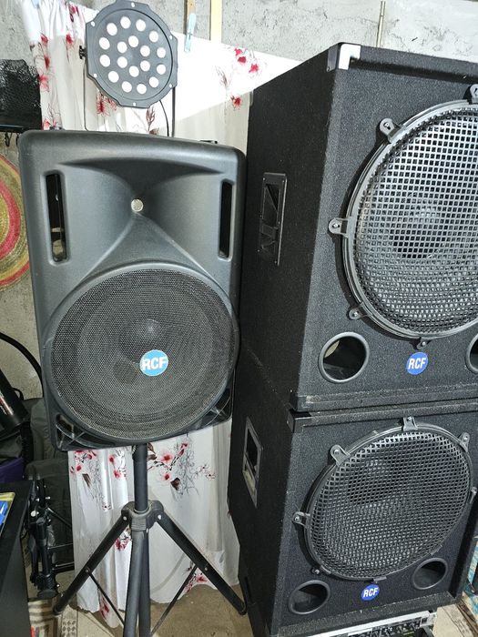 Vand 2 basi pasivi RCF 800W
