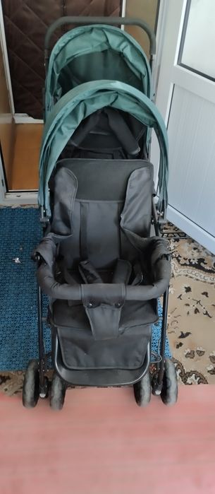 Коляска для двойни