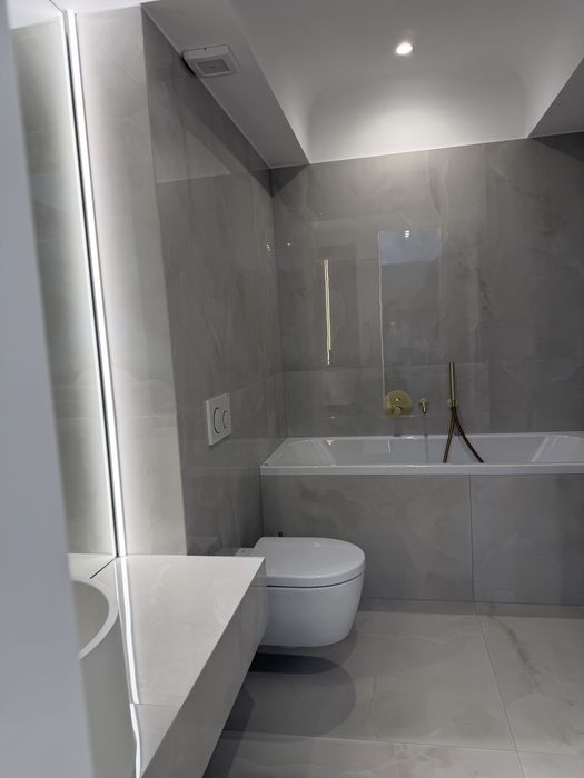 Apartamente cu 2 camere, de inchiriat in complexul Cortina North