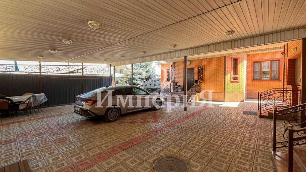 Срочно продатся ДОМ в центре. СУЛТАН Империя.