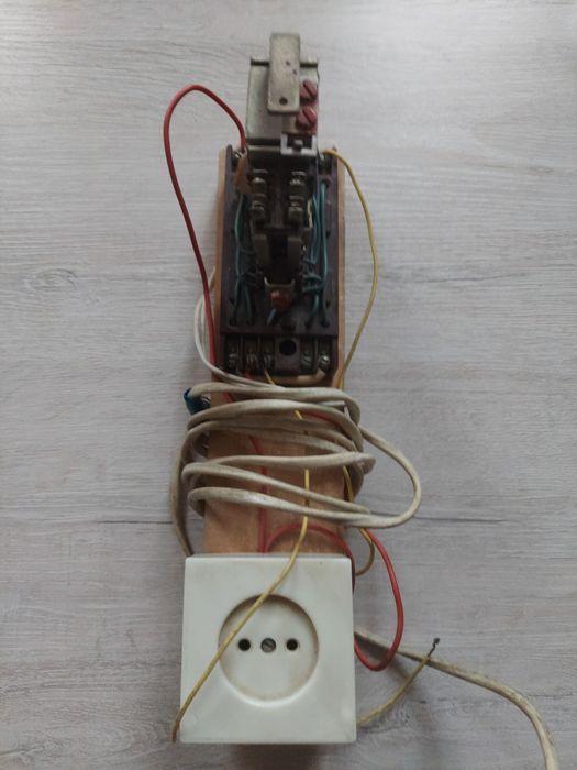 Терморегулятор контактный