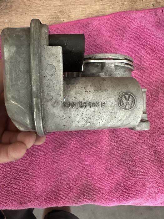 Дроселова клапа PIERBURG