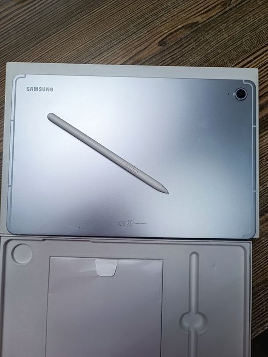 Samsung Galaxy Tab S10 FE – 10.9"