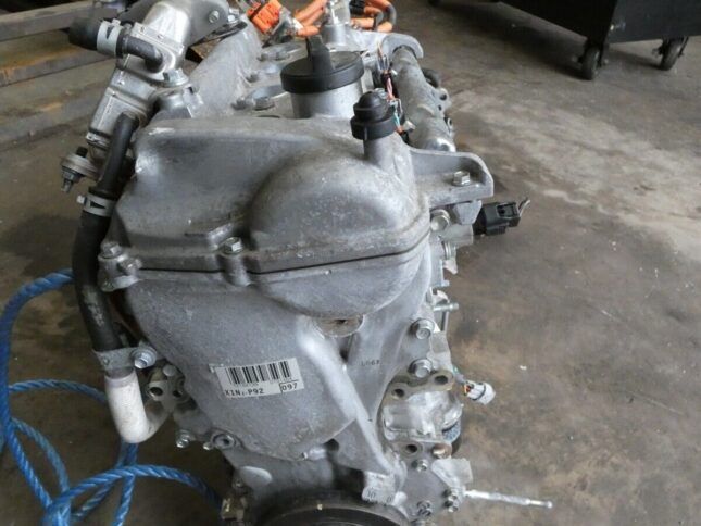 Двигател toyota yaris 1.5 hybrid 1NZ