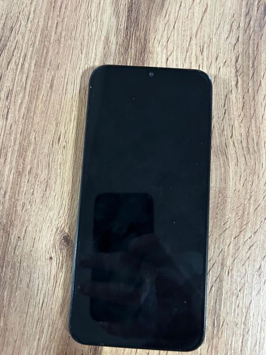 Редми 15C Подчти новый