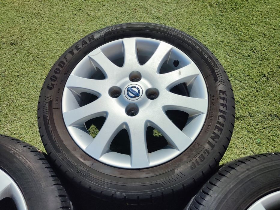 16 4x114.3 Nissan лети джанти 4х114.3