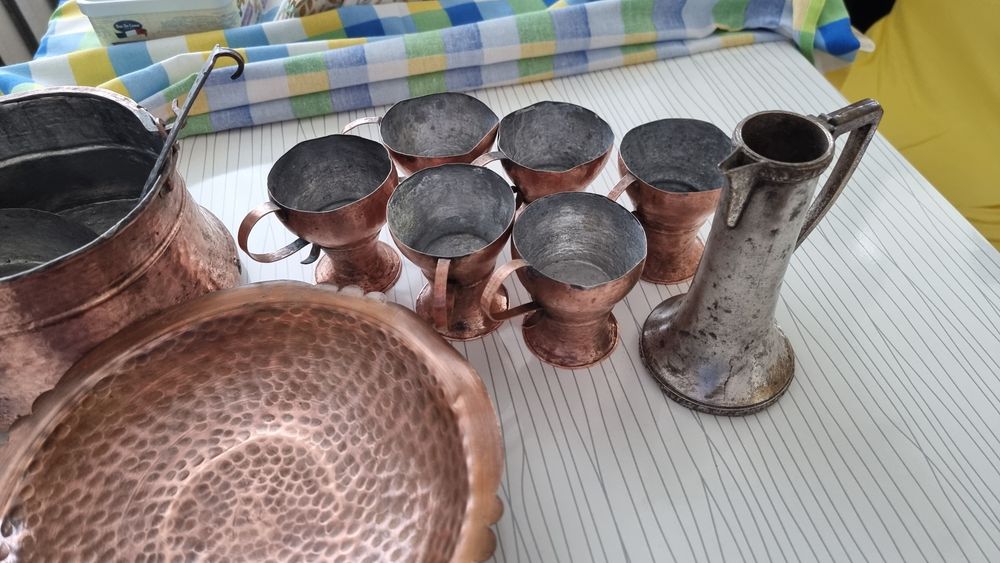 Продавам медни съдове