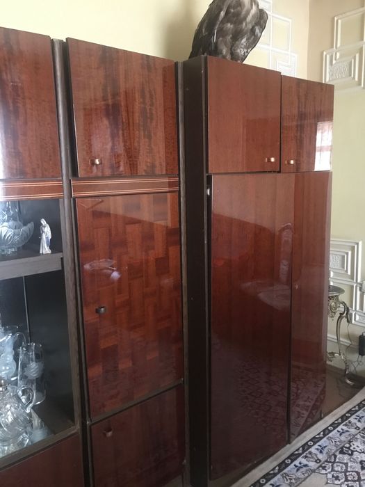 Шкаф стенка  немецкого производства по хорошо цене  звоните ждём ваших