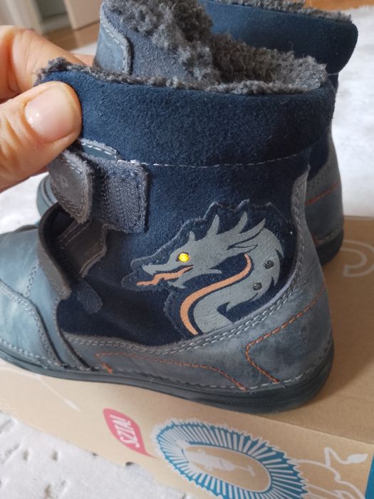 Зимни боти Barefoot със светещ дракон -30 размер