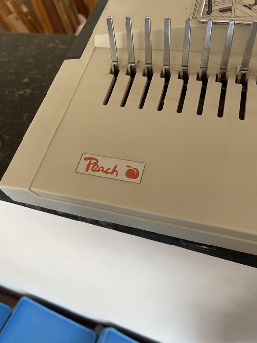 Aparat de indosariat cu spirala de plastic Peach