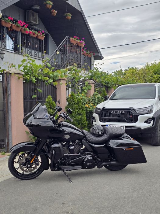 Harley davidson Road glide 114