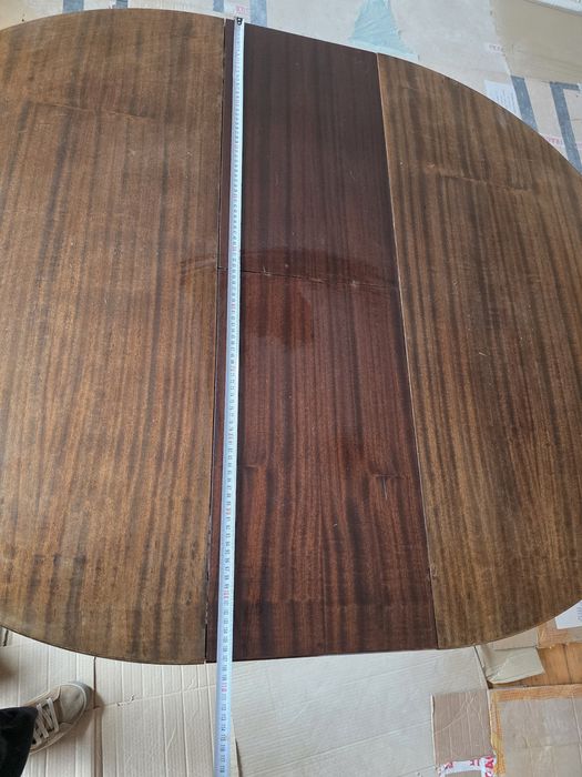 Кухненска маса, разтегателена