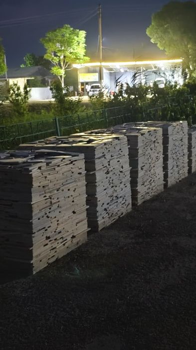 25,000. бречки из мрамора и известняка, с полировкой и без,