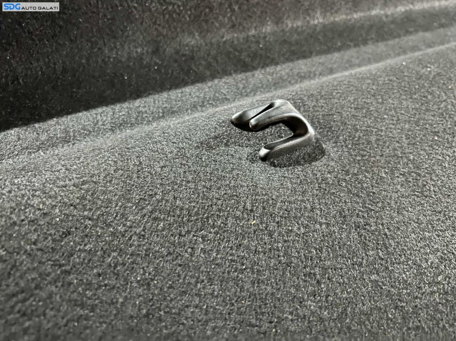 Polita Tavita Capac Portbagaj Volkswagen Golf 5 Hatchback 2004 - 2008 (Lipsa Snur Stanga) [LR0534]