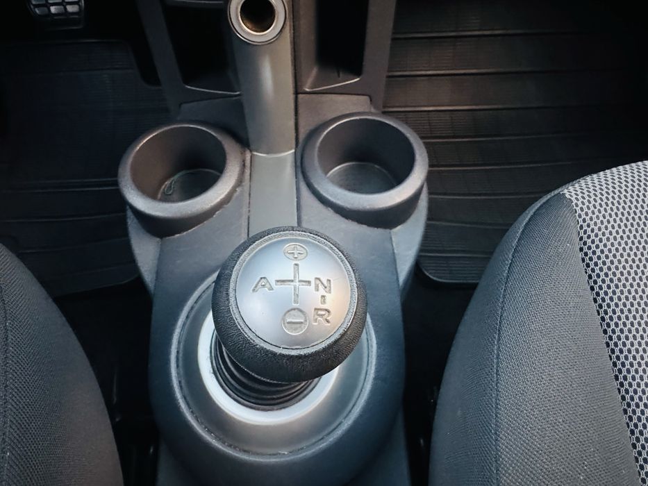 Mitsubishi Colt 1,3 benzina  MPI AT Invite AUTOMAT