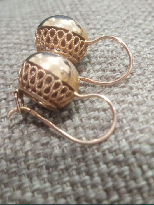 Продам золотые серьги Оригинал 583 проба.