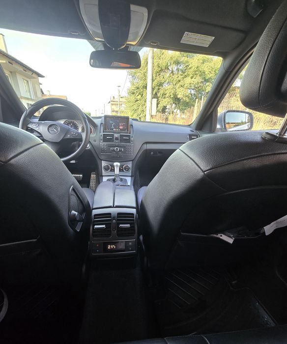 Продавам Mercedes-Benz C320 CDI 4MATIC