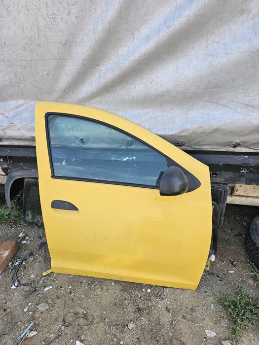Portiera usa fata dreapta culoare galbena  Dacia Logan 2 (2012-2017)