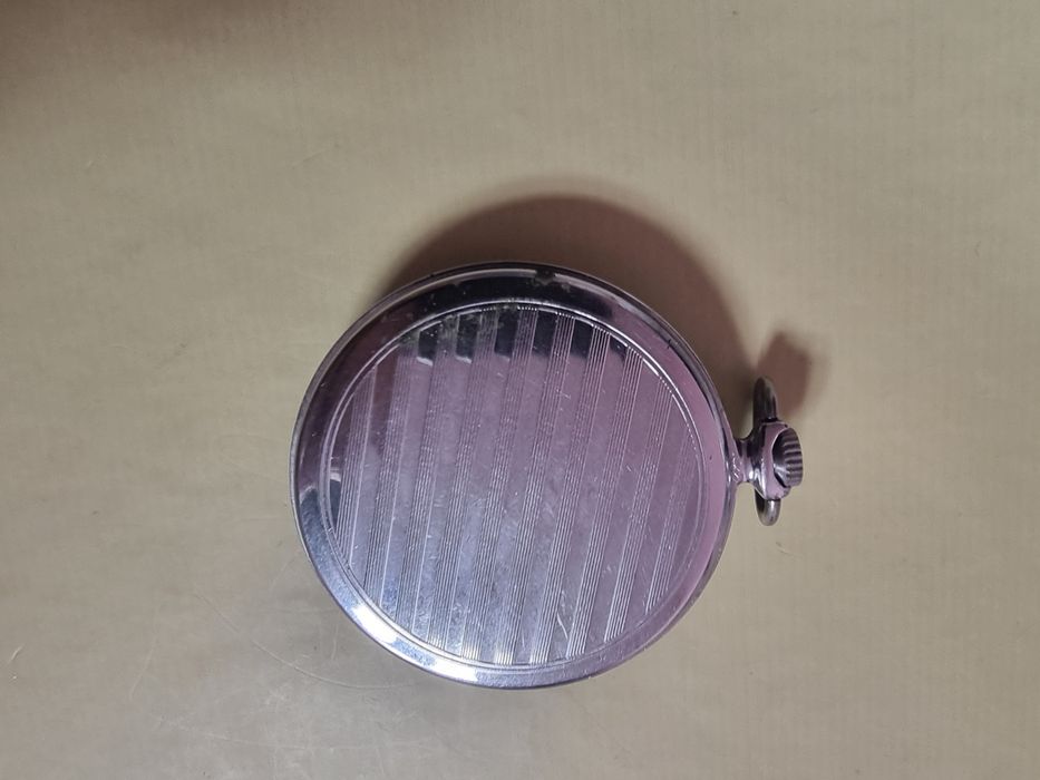 Часы Победа и Молния