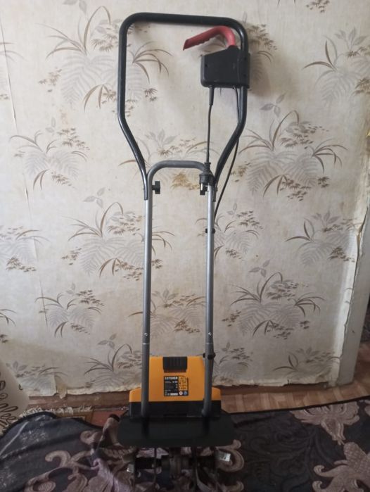 Продается электрический культиватор