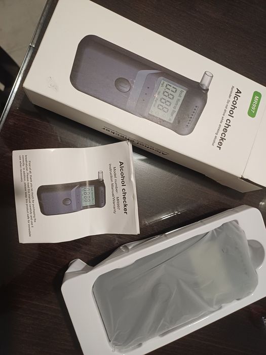 Нов Професионален Дрегер за Алкохол MR997 – Дигитален Тестер с LCD Дисплей