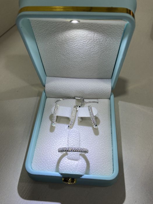 Серебренный комплект