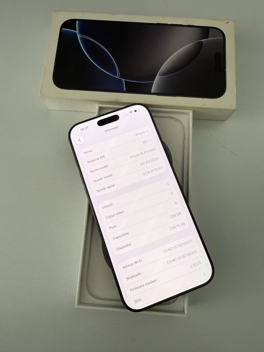 Iphone 16 pro max/90% baterie