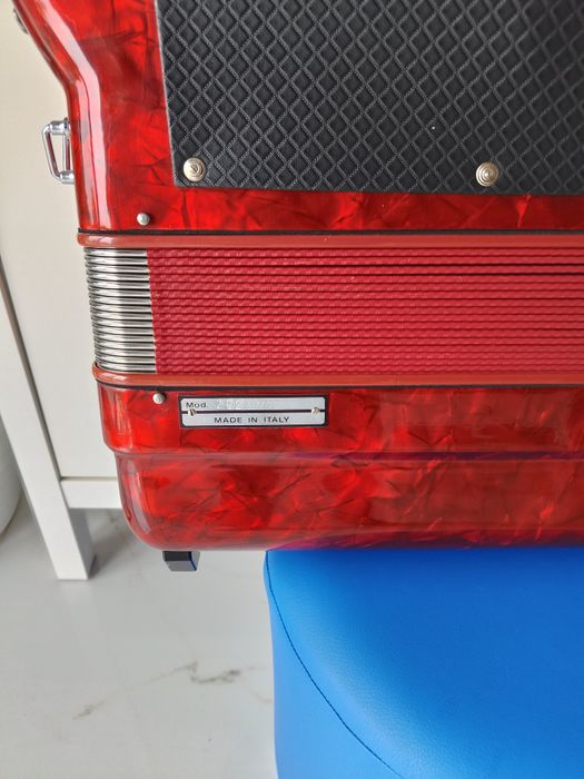 Acordeon Guerrini 120 basi