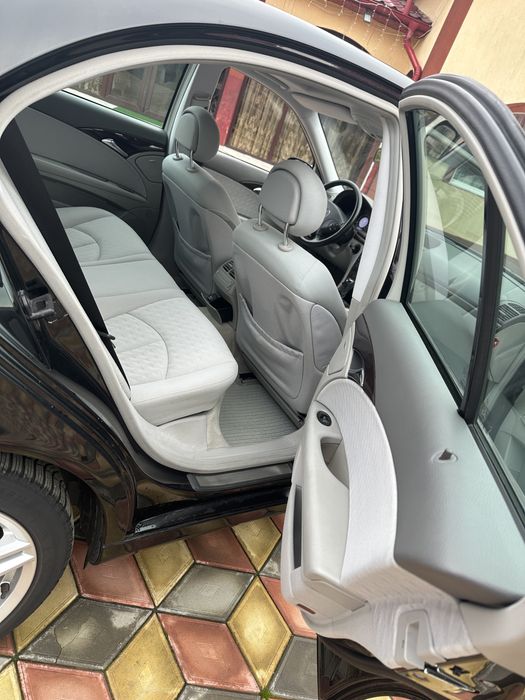 Mercedes E class 2.2d