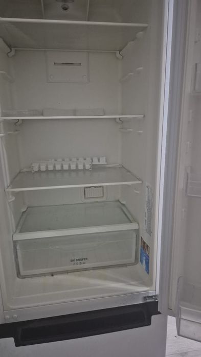 Холодильник сатылады