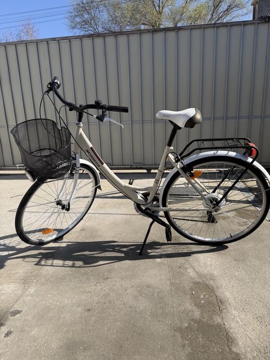 Vand bicicleta de dama in stare impecabila!!!