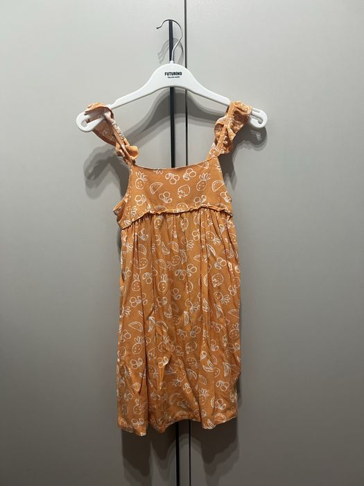 Пакет из 6 платьев для девочки 3-4 лет (рост 104]