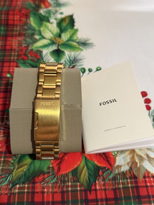 Ceas Fossil - Culoare Aurie