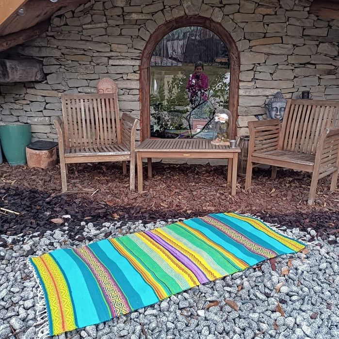 Ръчно тъкани черги, пана, килими от вълна