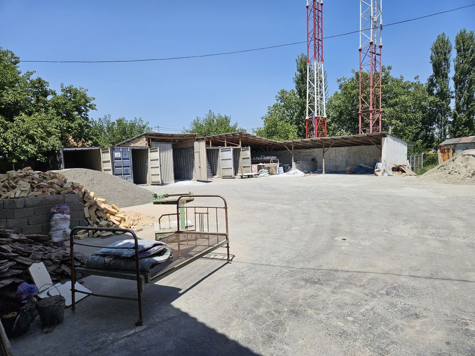 Нотурар жой сотилади фараона шахар ичида катта йул буйи полвон шашлык