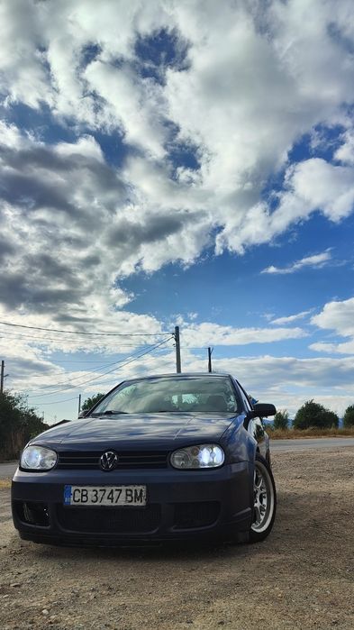 VW Golf 4 V5 2.3 150 к.с. | Газ | Highline | Отлично състояние