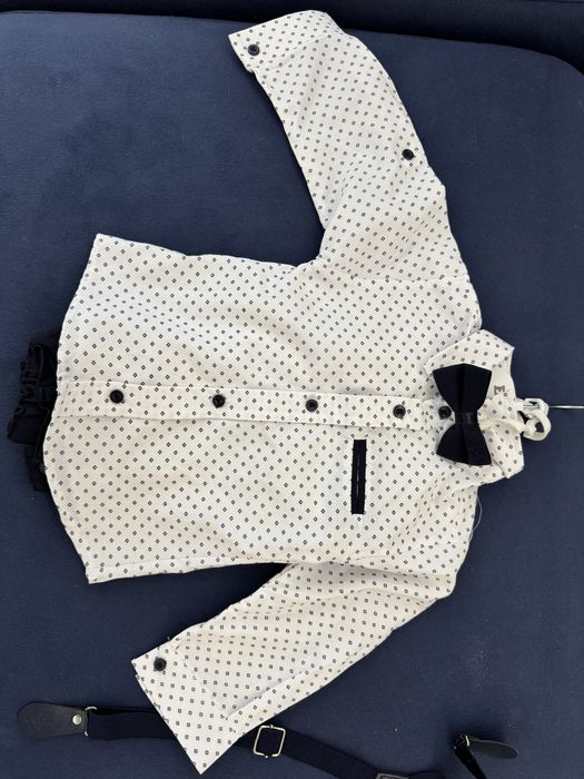 Тъмно син костюм за бебе