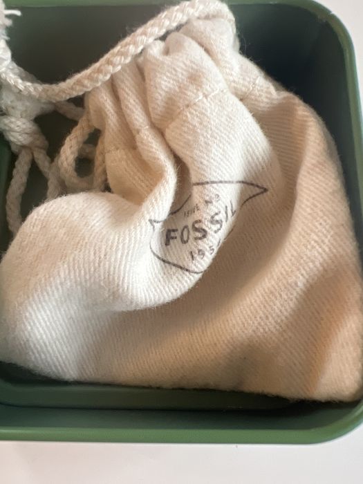 Гривна FOSSIL кожена, нова дамска