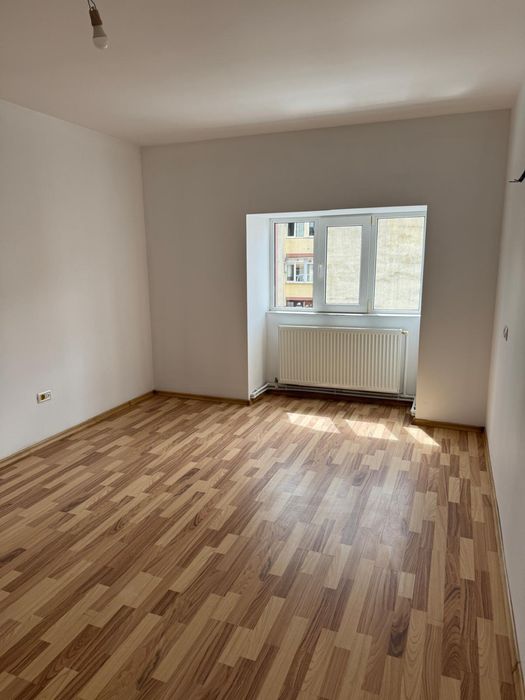 Ofer spre inchiriat apartament in Gura Humorului