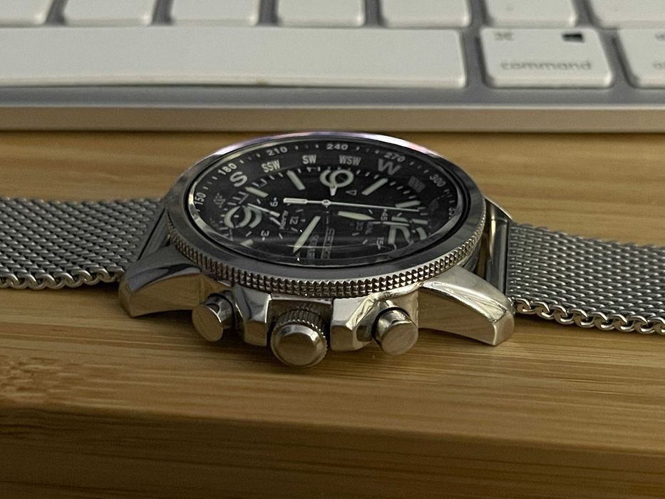 Часовници Seiko Orient Armani